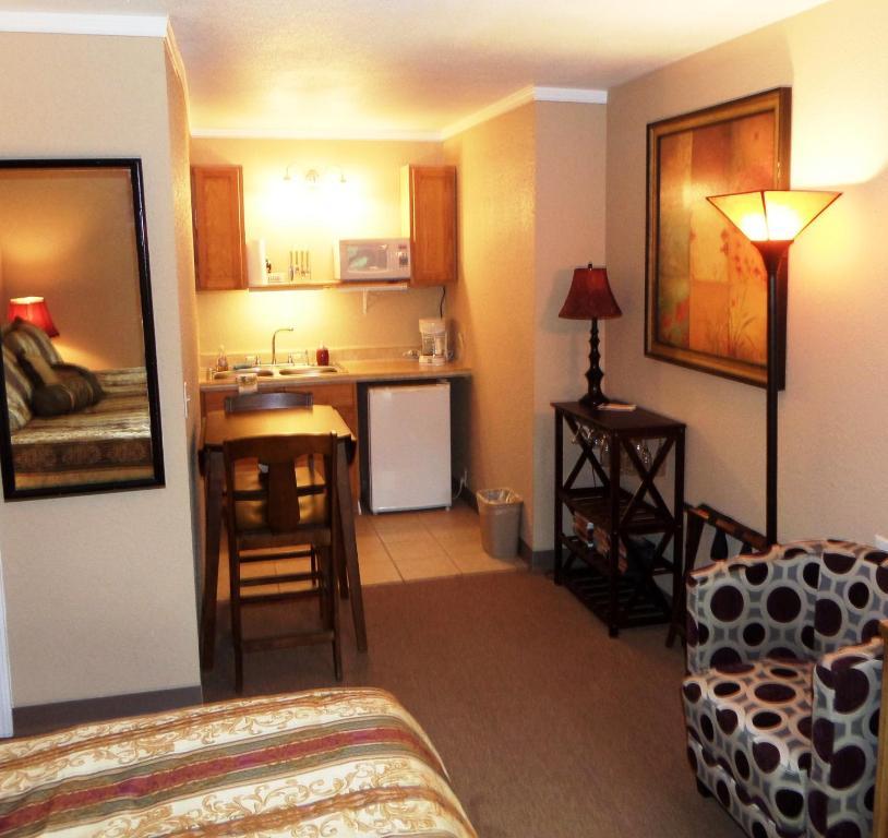 Eureka Suites Eureka Springs Bilik gambar